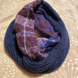 LAST CHANCE Anthropologie Half and half Knit/woven infinity scarf